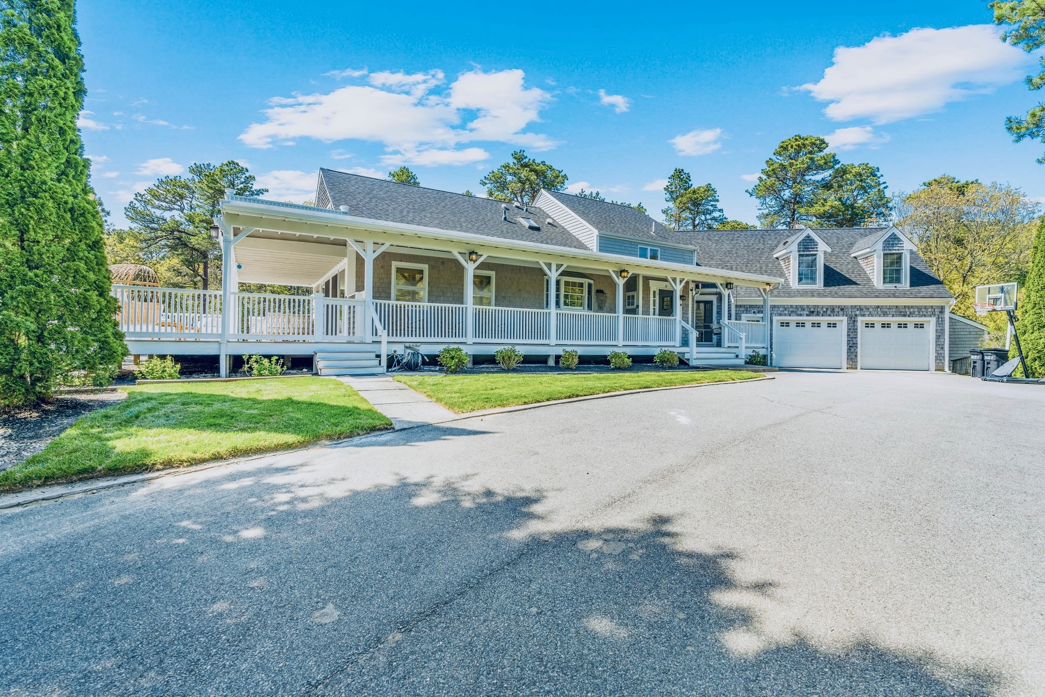 Exterior of the Seaside Serenity vacation home
